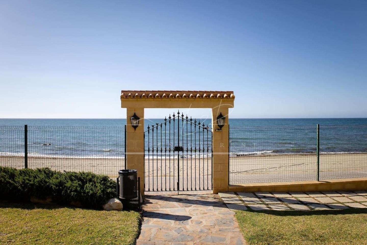 Апартаменти Enjoy2Rent Lubina Del Sol Mijas Sitio de Calahonda Екстер'єр фото